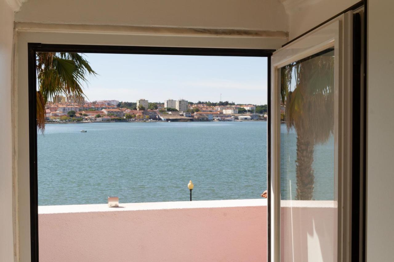 Apartment Seixal Bay