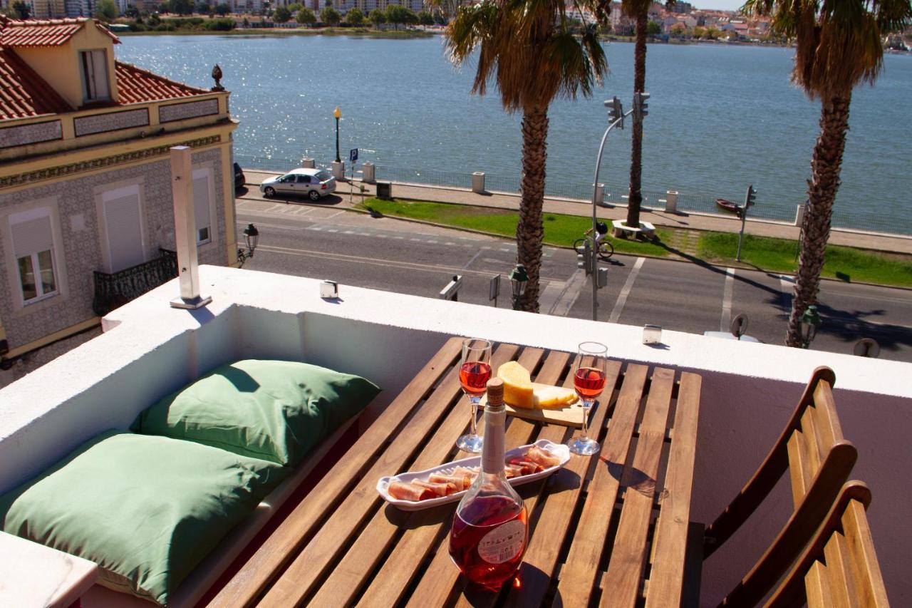 Seixal Bay Apartment *