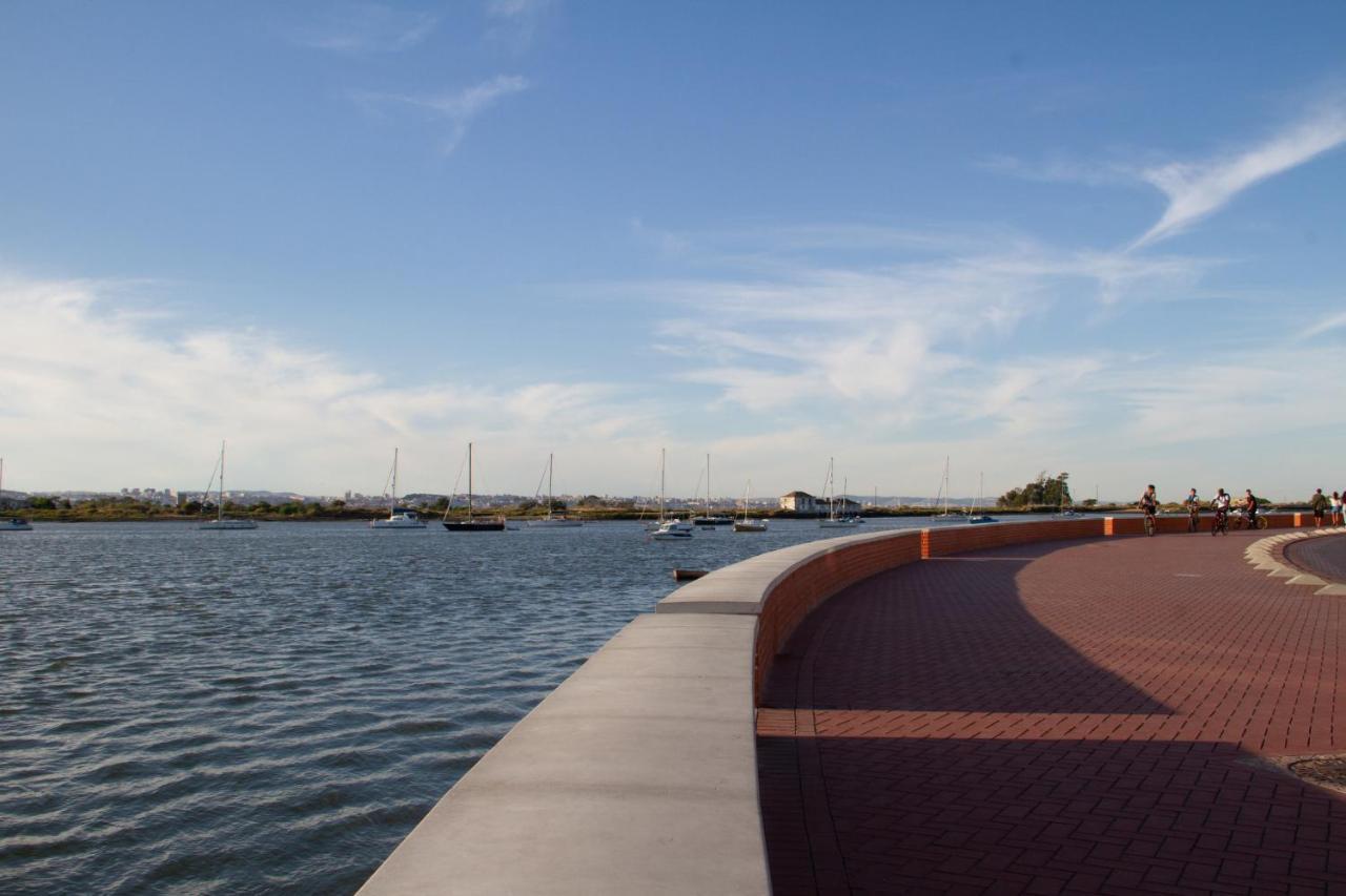 Seixal Bay Apartment Arrentela
