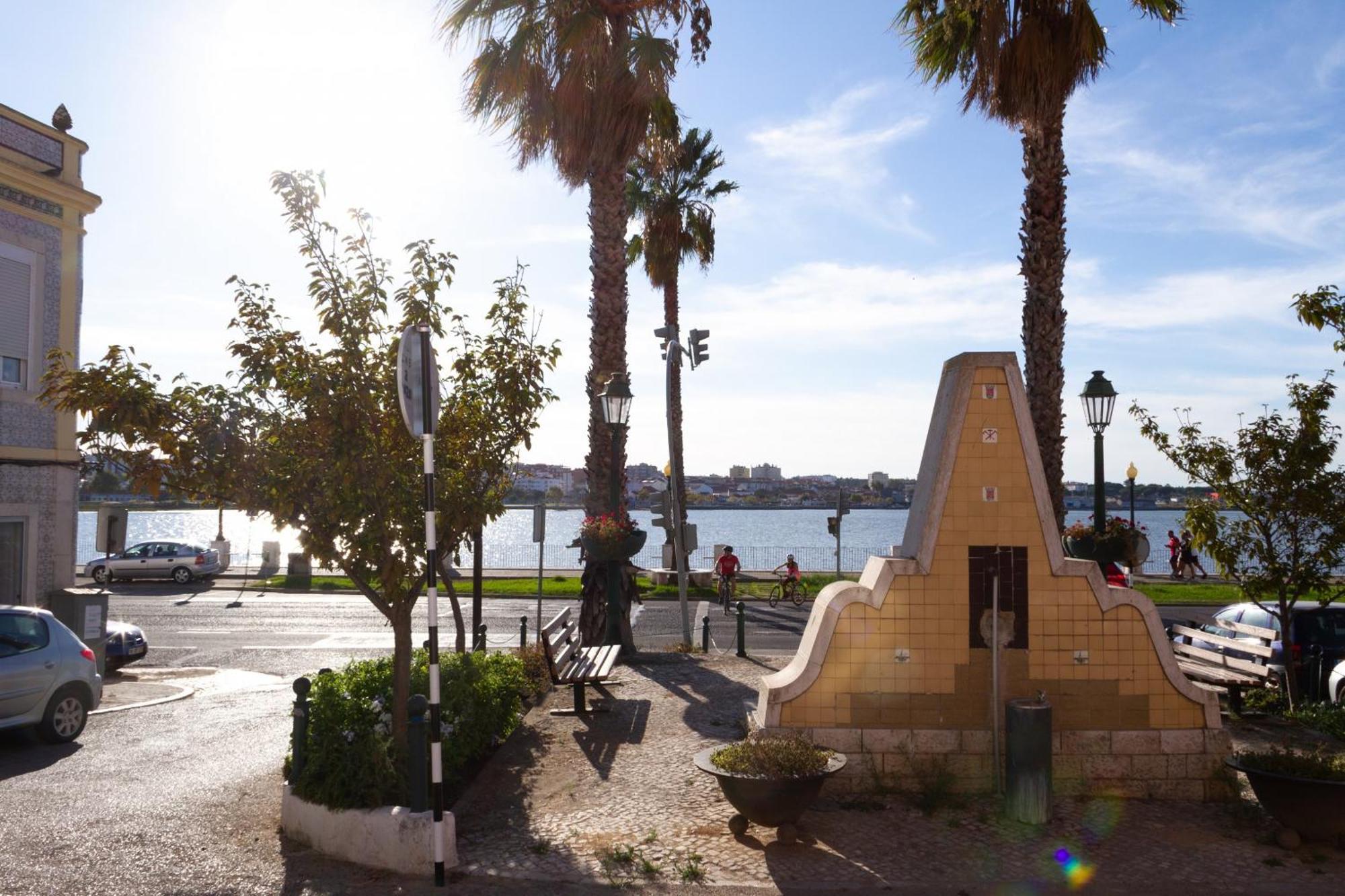 Seixal Bay Apartment